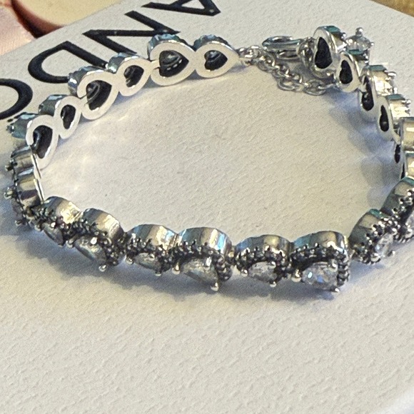 Authentic Pandora SIZE 18CM Silver Halo Hearts Tennis Bracelet Valentine
